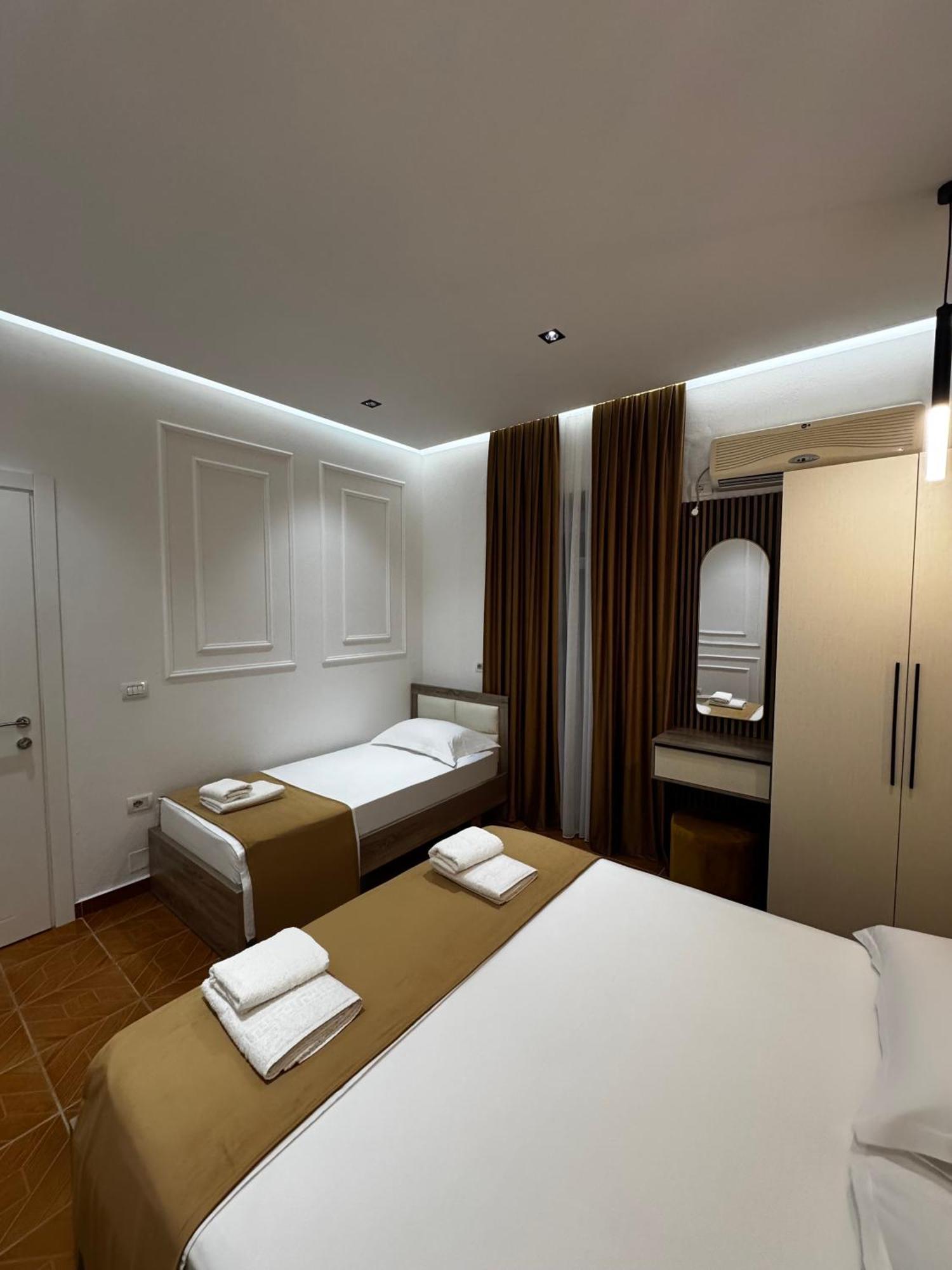 Apartments Costa Azzurra Velipojë Exterior foto